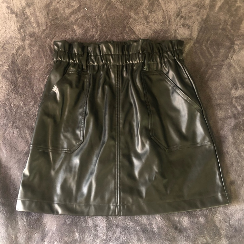 Leather skirt